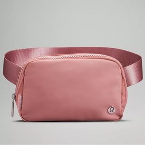 lululemon Everywhere Belt Bag Pink Pastel